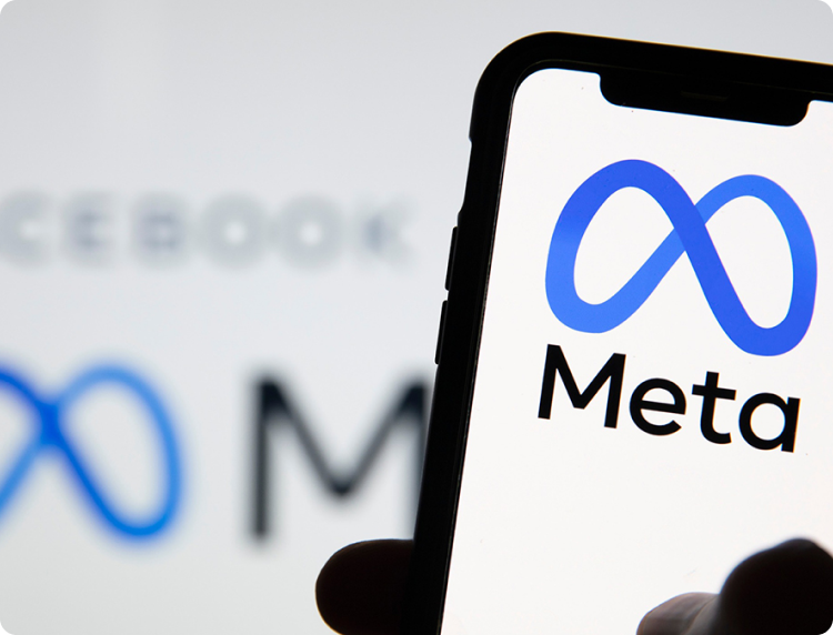 Meta logo op smartphone scherm
